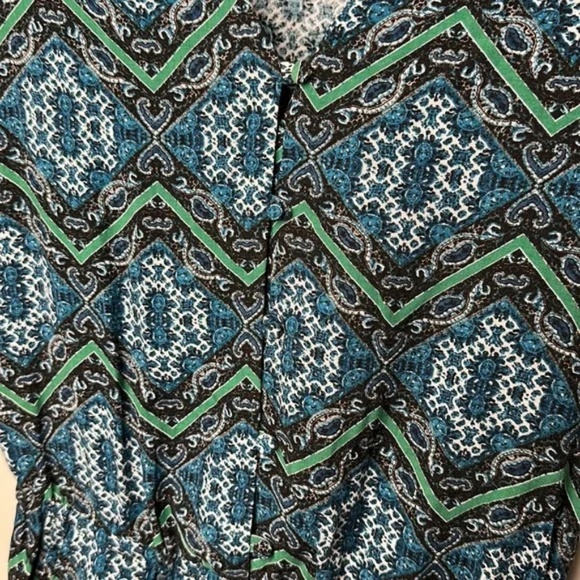 Ella Moss Green and Blue Button Down ¾ Sleeve Romper - Picture 4 of 13